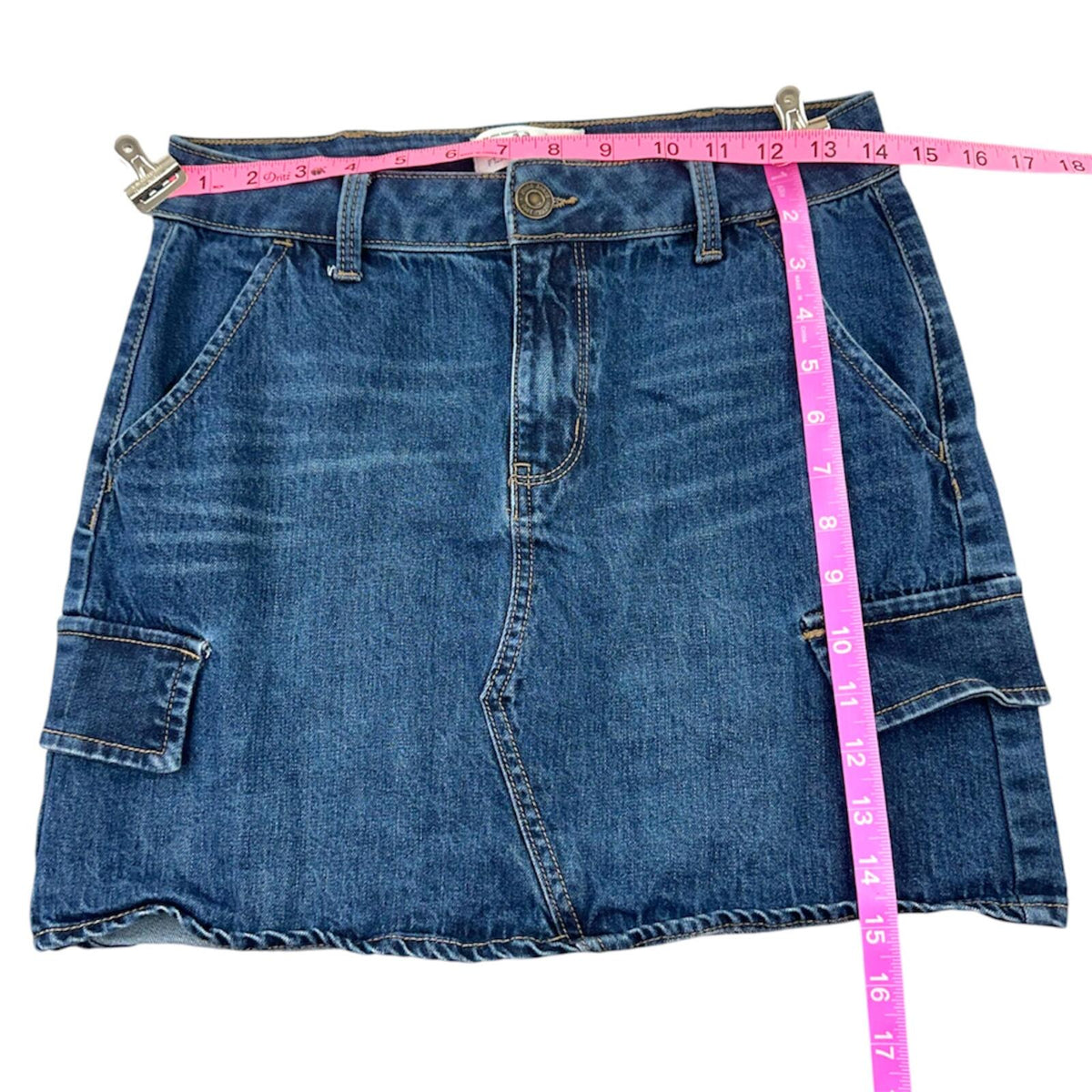 Mudd Y2K Revival Denim Mini Skirt with Cargo Pockets Medium Wash