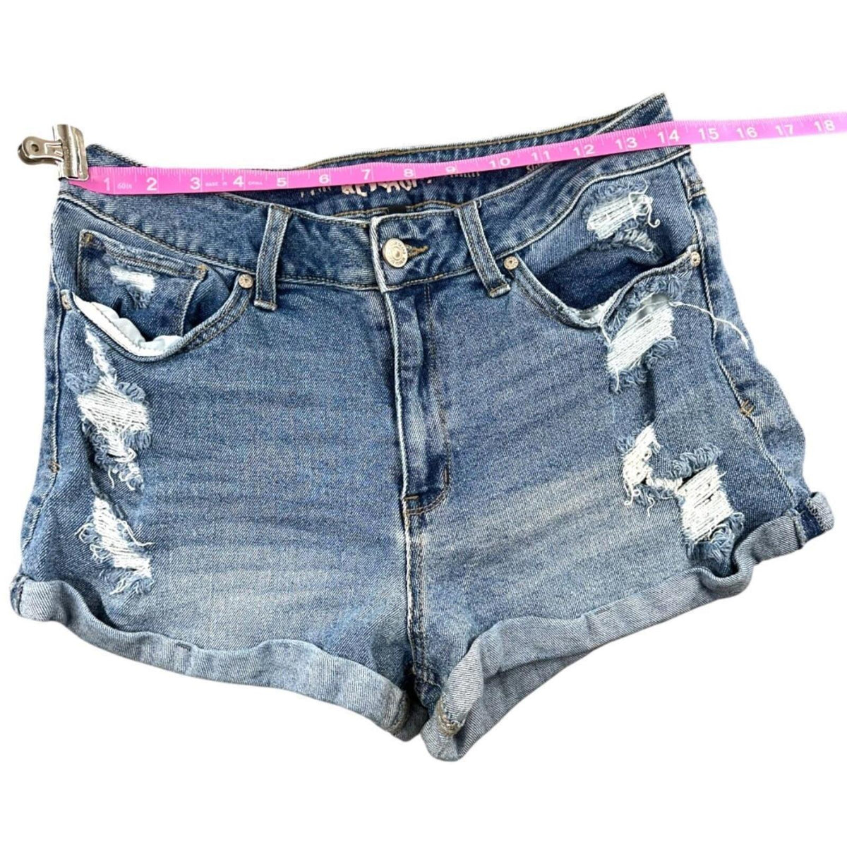 Rewash Los Angeles Distressed Denim Shorts Light Blue Y2K Skater Bohemian