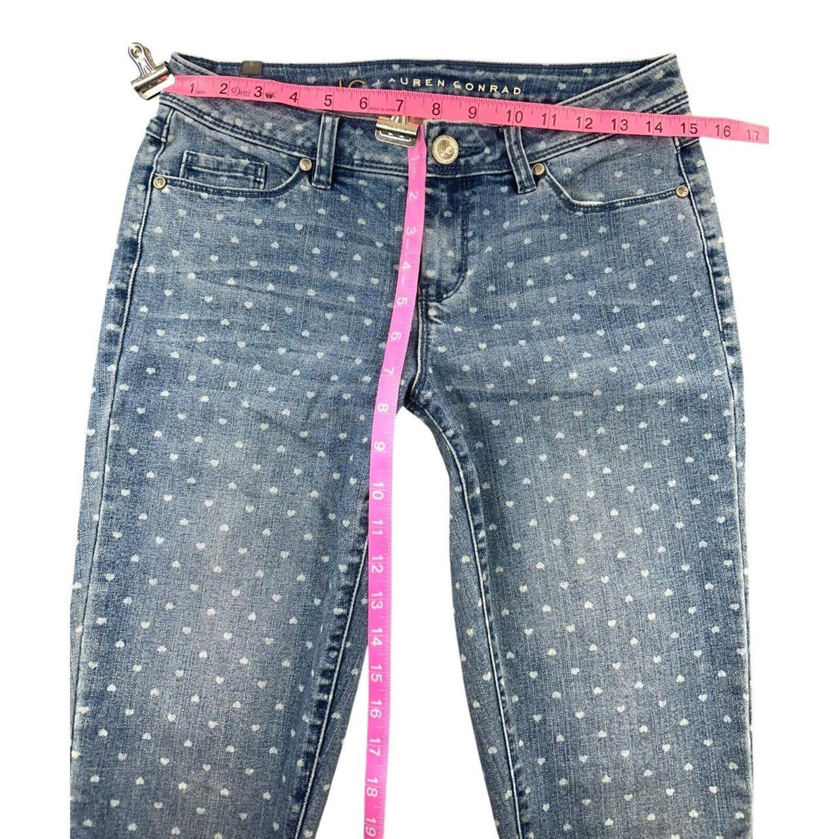LC Lauren Conrad The Pencil Jeans Blue Denim White Heart Print Y2K Coquette