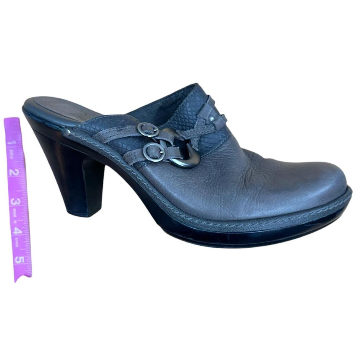 Vintage Nurture Whisper Comfort Black Leather Slip On Heeled Mule Clogs