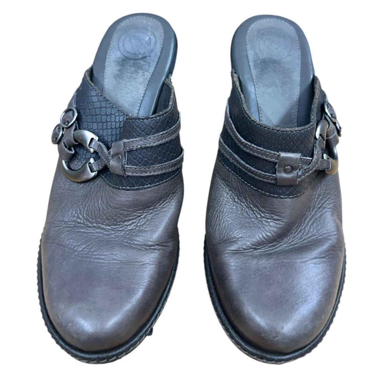 Vintage Nurture Whisper Comfort Black Leather Slip On Heeled Mule Clogs