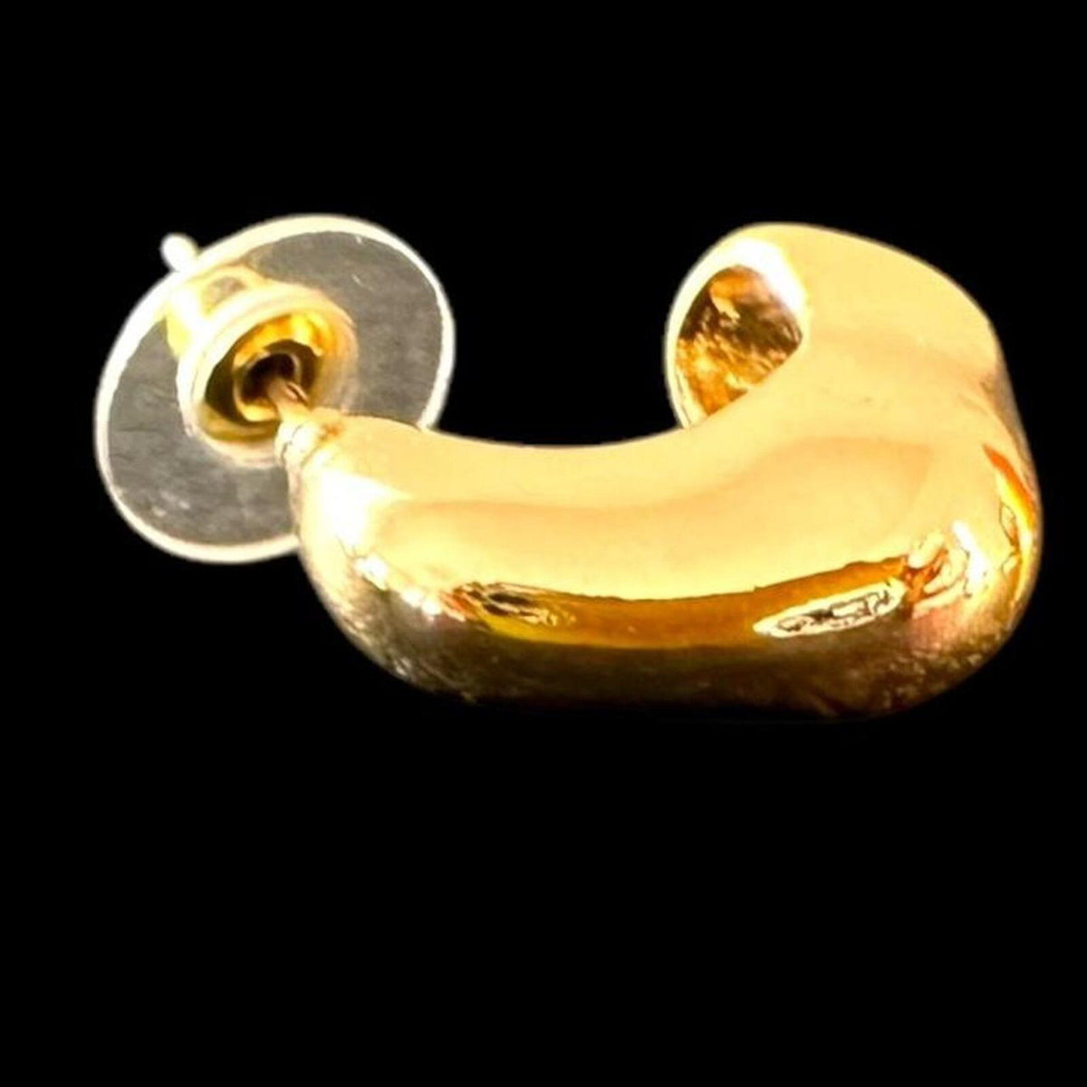 Gold Tone Chunky Hoop Earrings Vintage Style