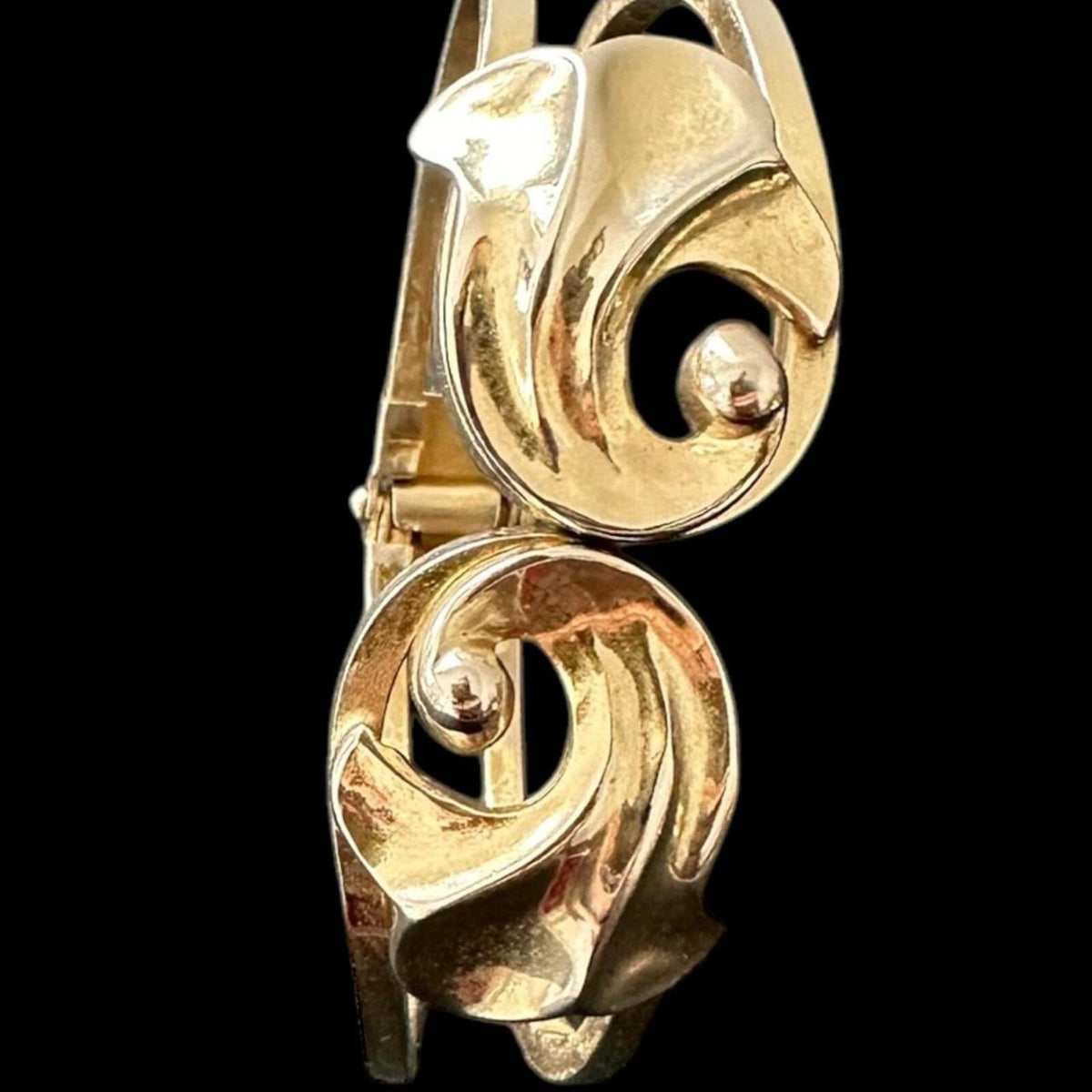 Vintage Silver Tone Sculptural Hinged Bracelet