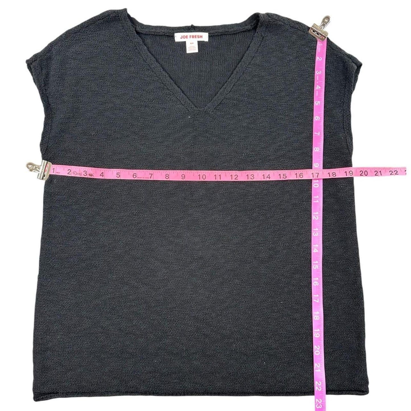 Joe Fresh Black Knit Top V Neck Cap Sleeve Sweater Vest Minimalist Y2K
