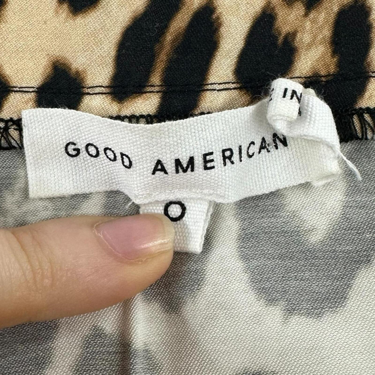 Good American Leopard Print Woven Pocket T Shirt