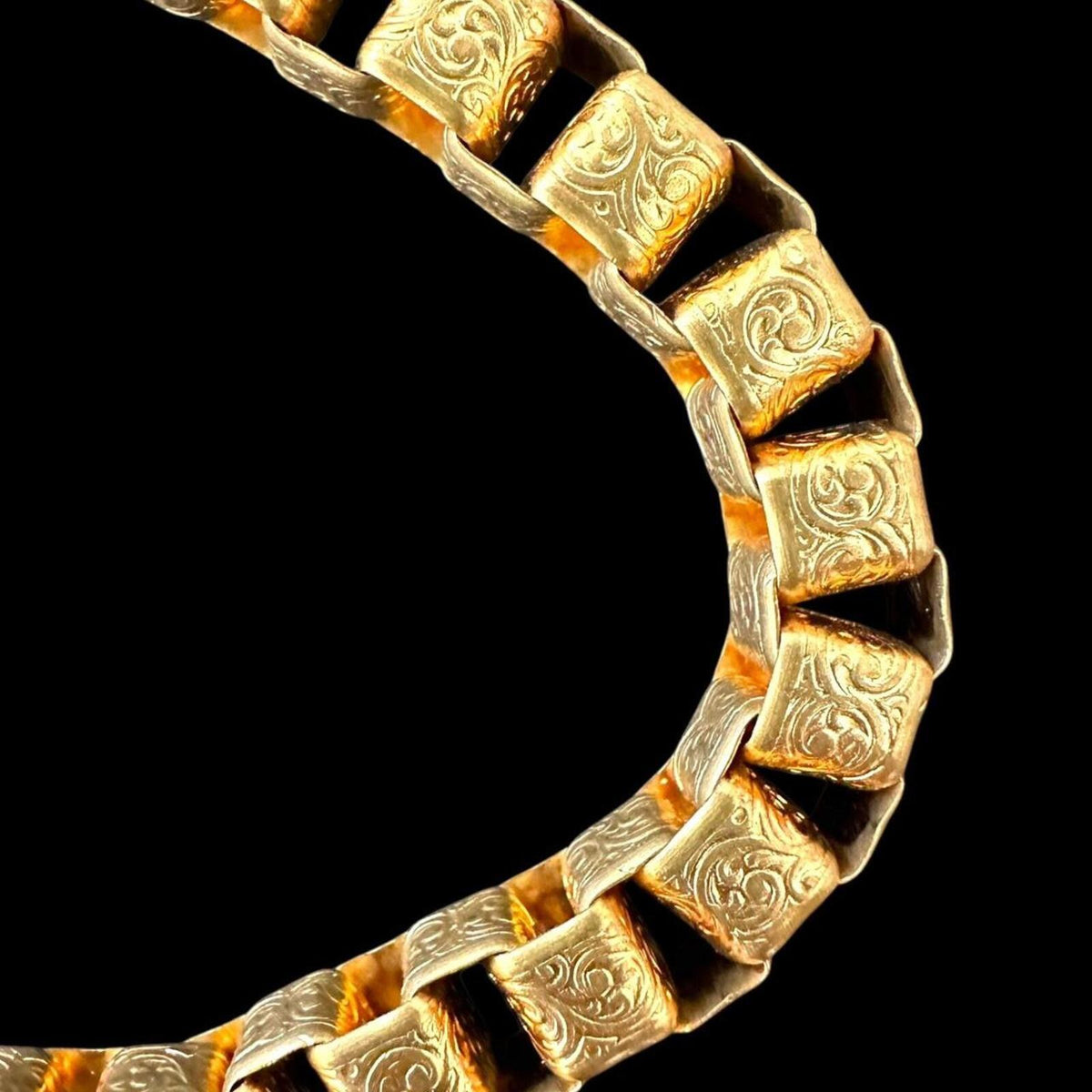Vintage Gold Tone Engraved Box Chain Bracelet/Anklet