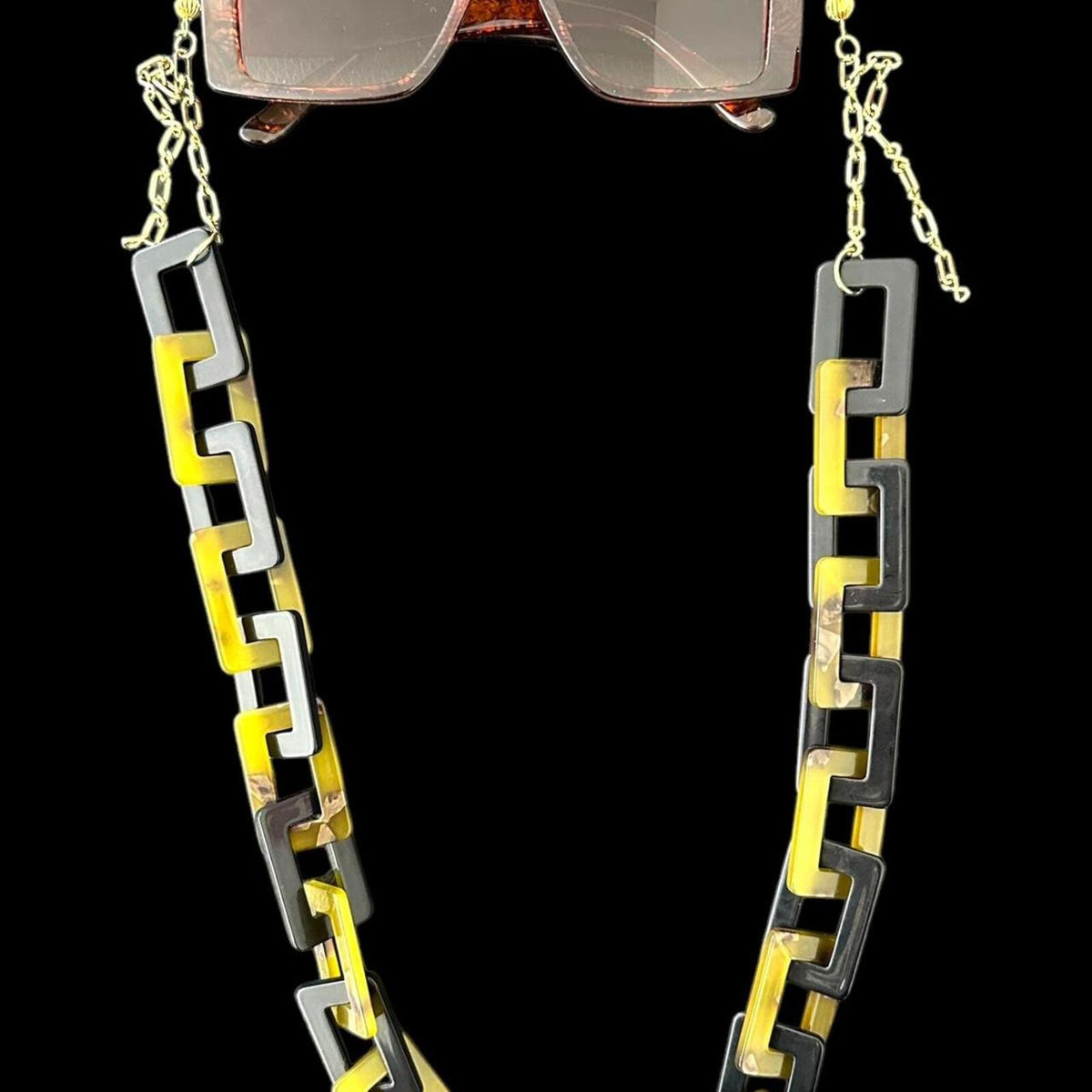 Bold Geometric Resin Chain Necklace with Gold Tone Chain