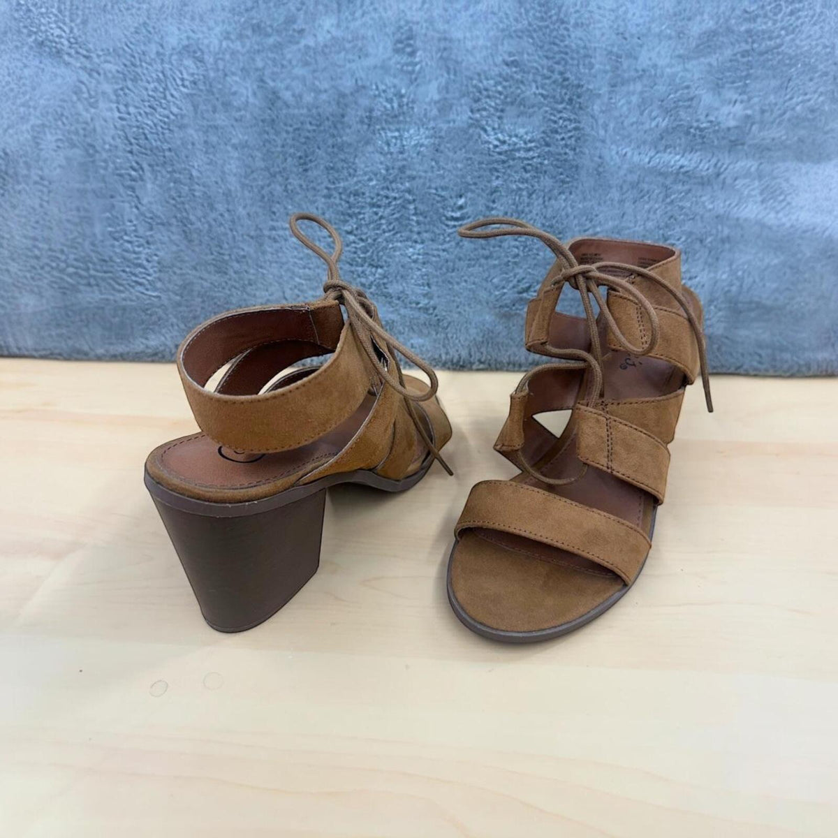 Candie's Canova Cognac Faux Suede Block Heel Gladiator Sandals Boho