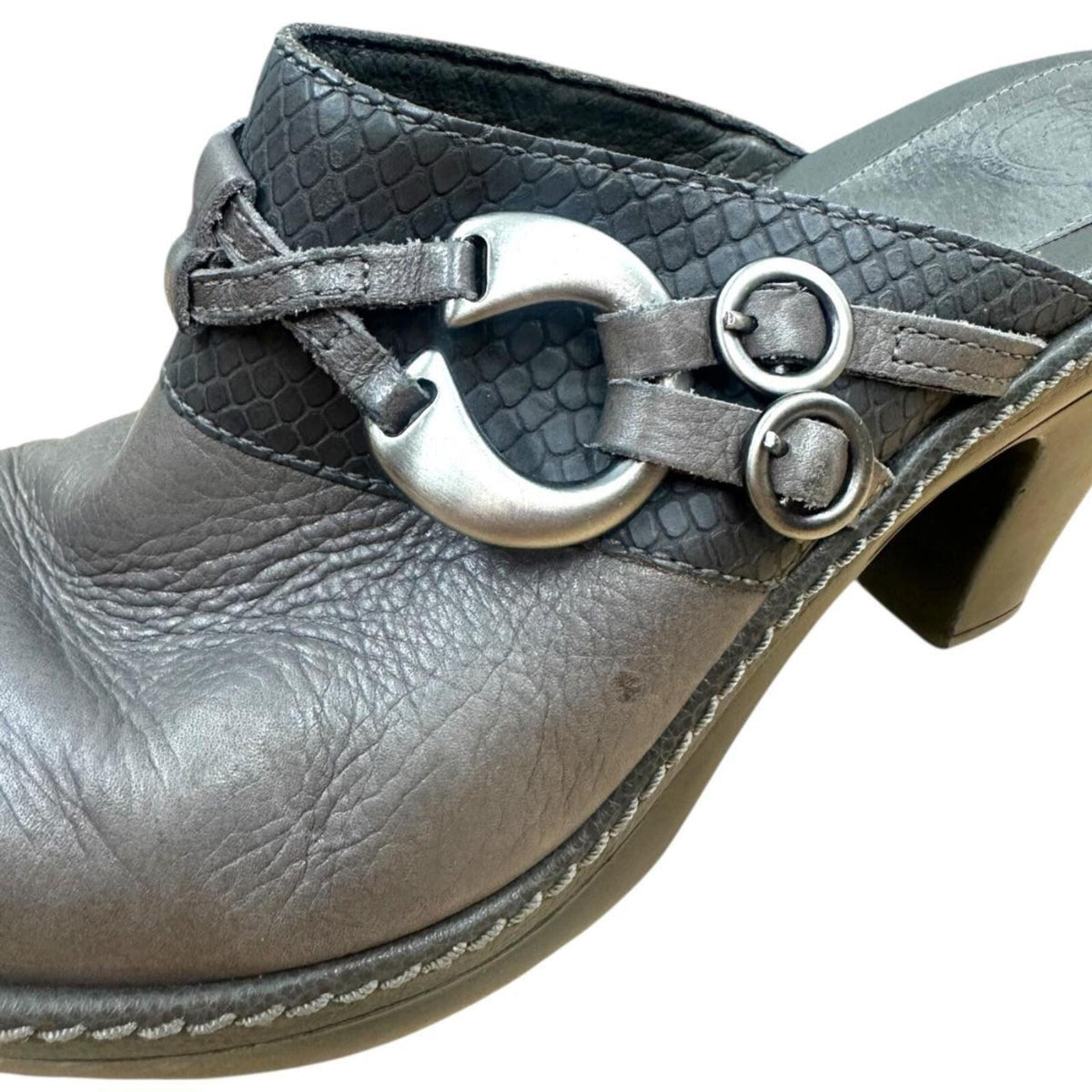 Vintage Nurture Whisper Comfort Black Leather Slip On Heeled Mule Clogs
