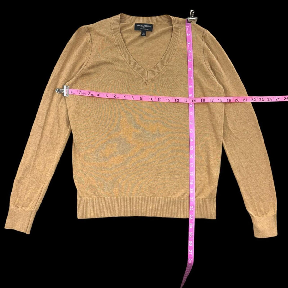 Banana Republic Tan V Neck Sweater Classic Lightweight Knit Pullover