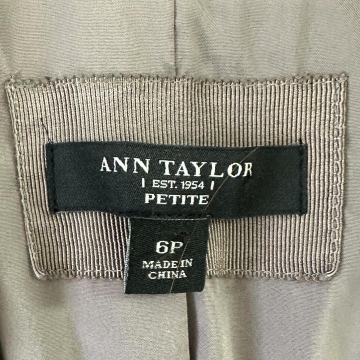 Ann Taylor Gray Blazer Jacket Classic Preppy Minimalist Workwear