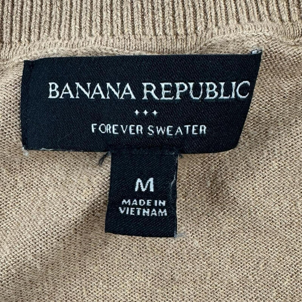 Banana Republic Tan V Neck Sweater Classic Lightweight Knit Pullover