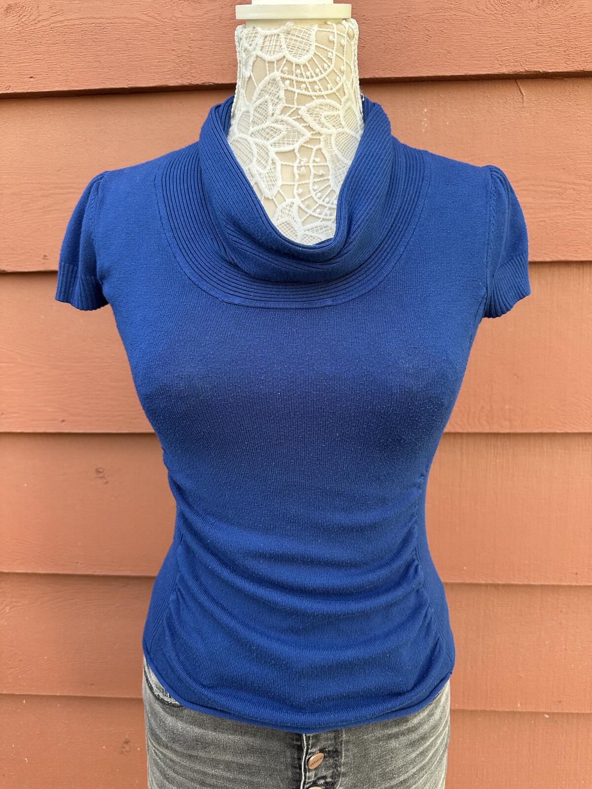 Takeout Blue Short Sleeve Cowl Neck Sweater Top
