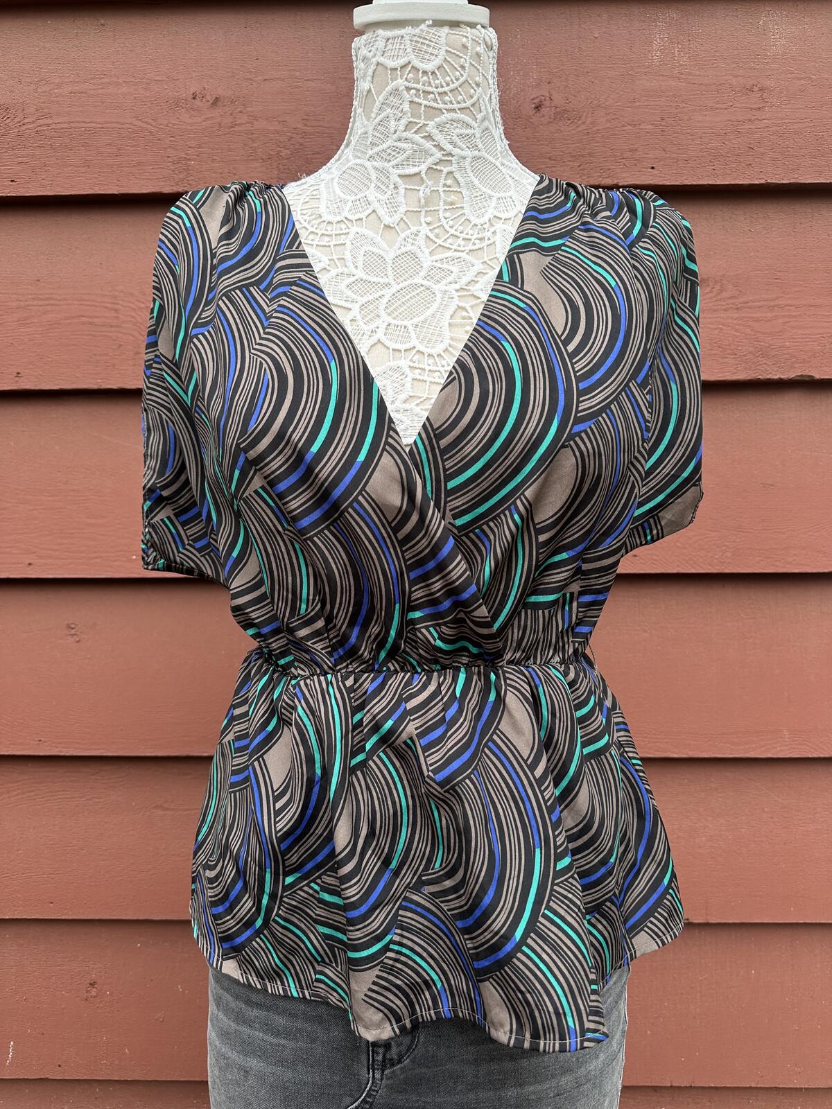 Banana Republic Retro Abstract Print Blouse in Black Blue Green