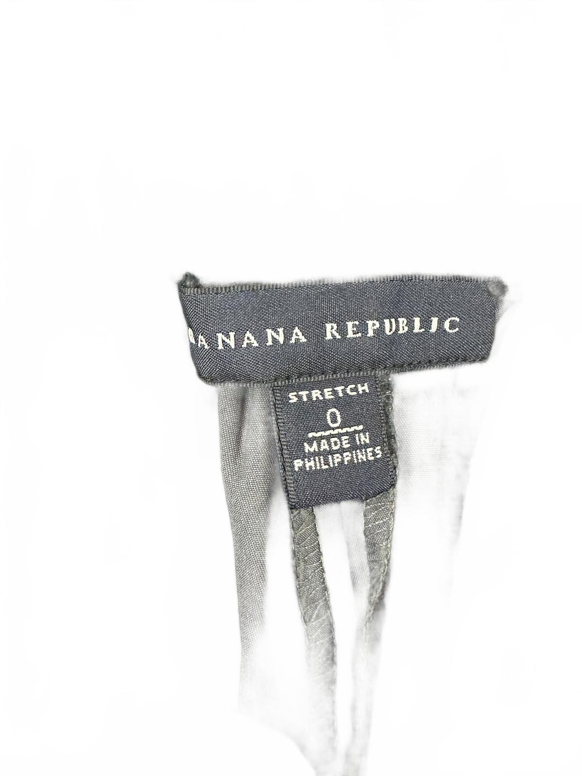 Banana Republic Gray Mini Skirt with Paperbag Waist Casual Street