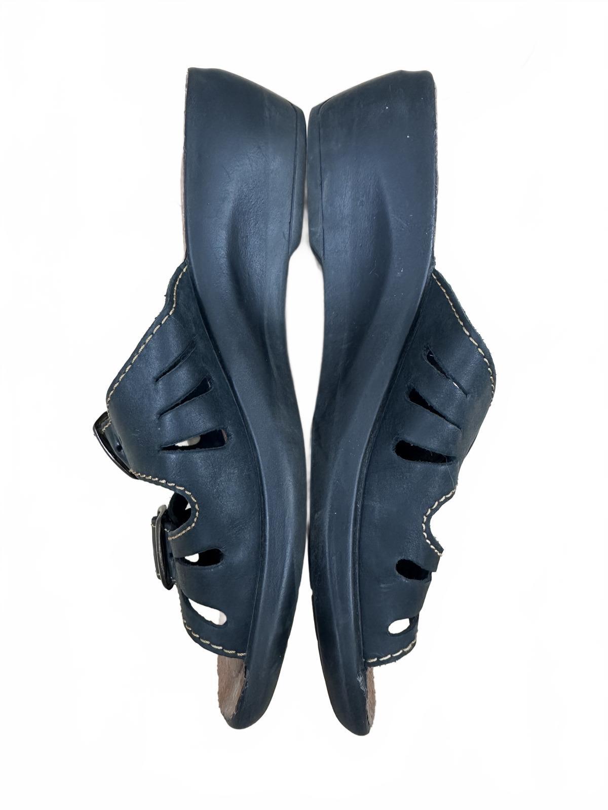 Fly Flot Black Anatomic Comfort Sandals with Adjustable Buckles