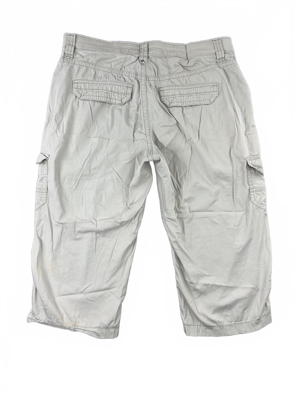 Lee Sinfully Soft Beige Cargo Capri Shorts Medium Casual Utility Summer