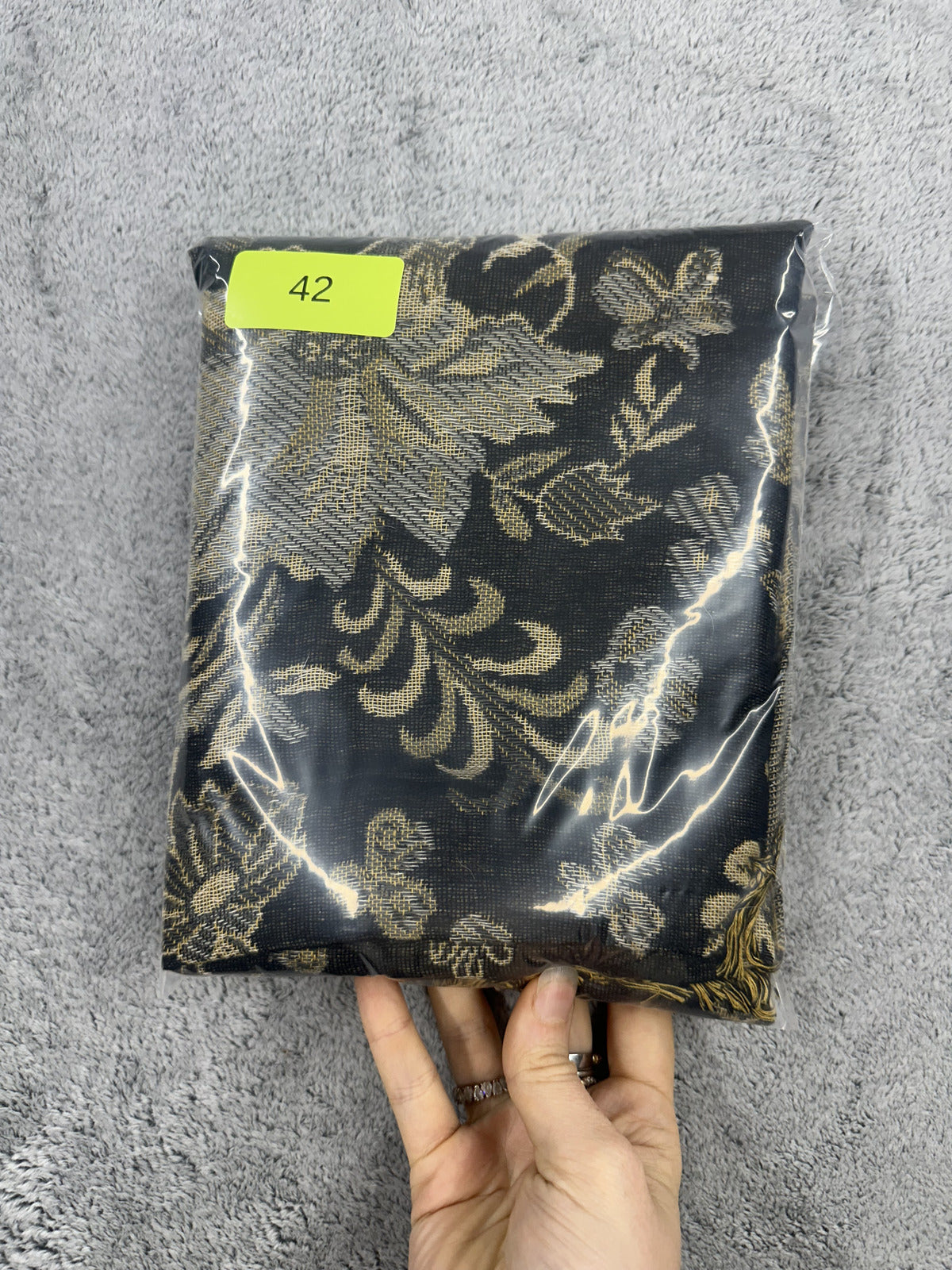 Vintage Inspired Floral Jacquard Scarf