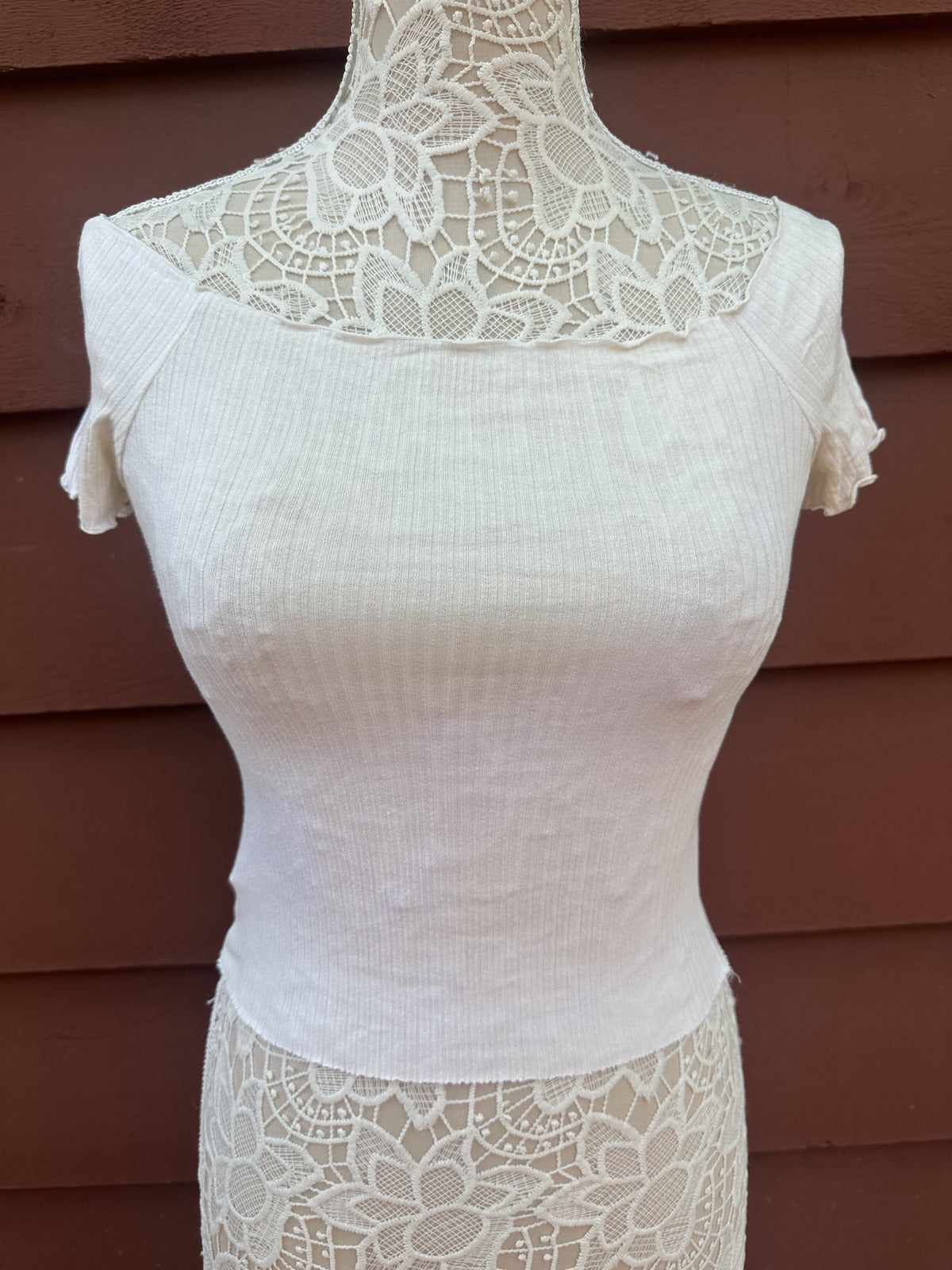 Apple Off the Shoulder Ribbed Top
