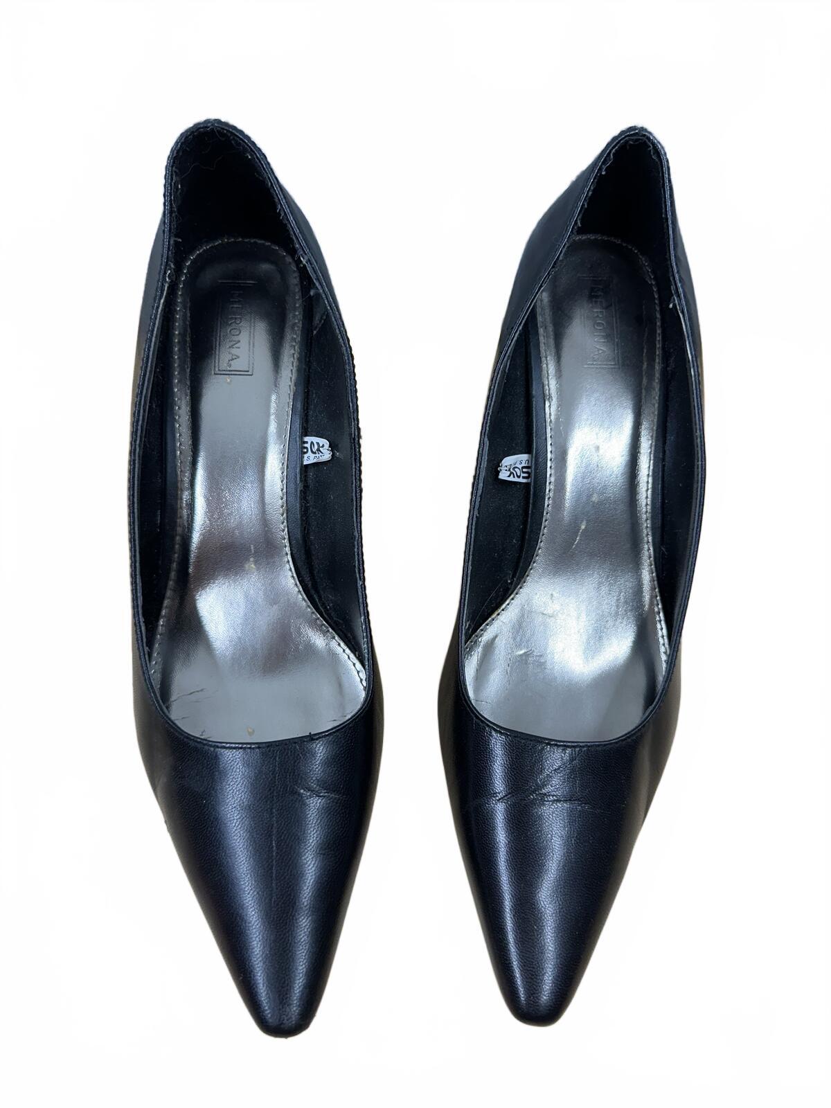 Merona Classic Black Pointed Toe Heels Elegant Minimalist Office Pumps