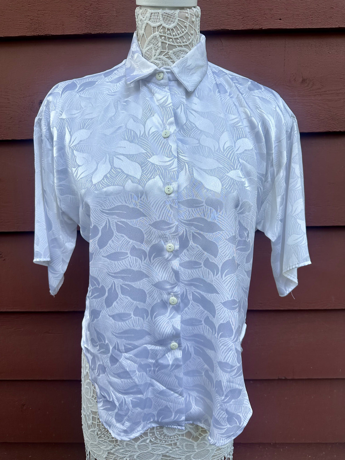 Vintage Sheryl Burnett California White Jacquard Leaf Blouse