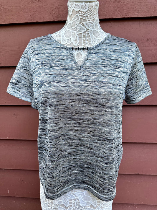Alfred Dunner Petite Gray Black Textured Knit Keyhole Short Sleeve Top