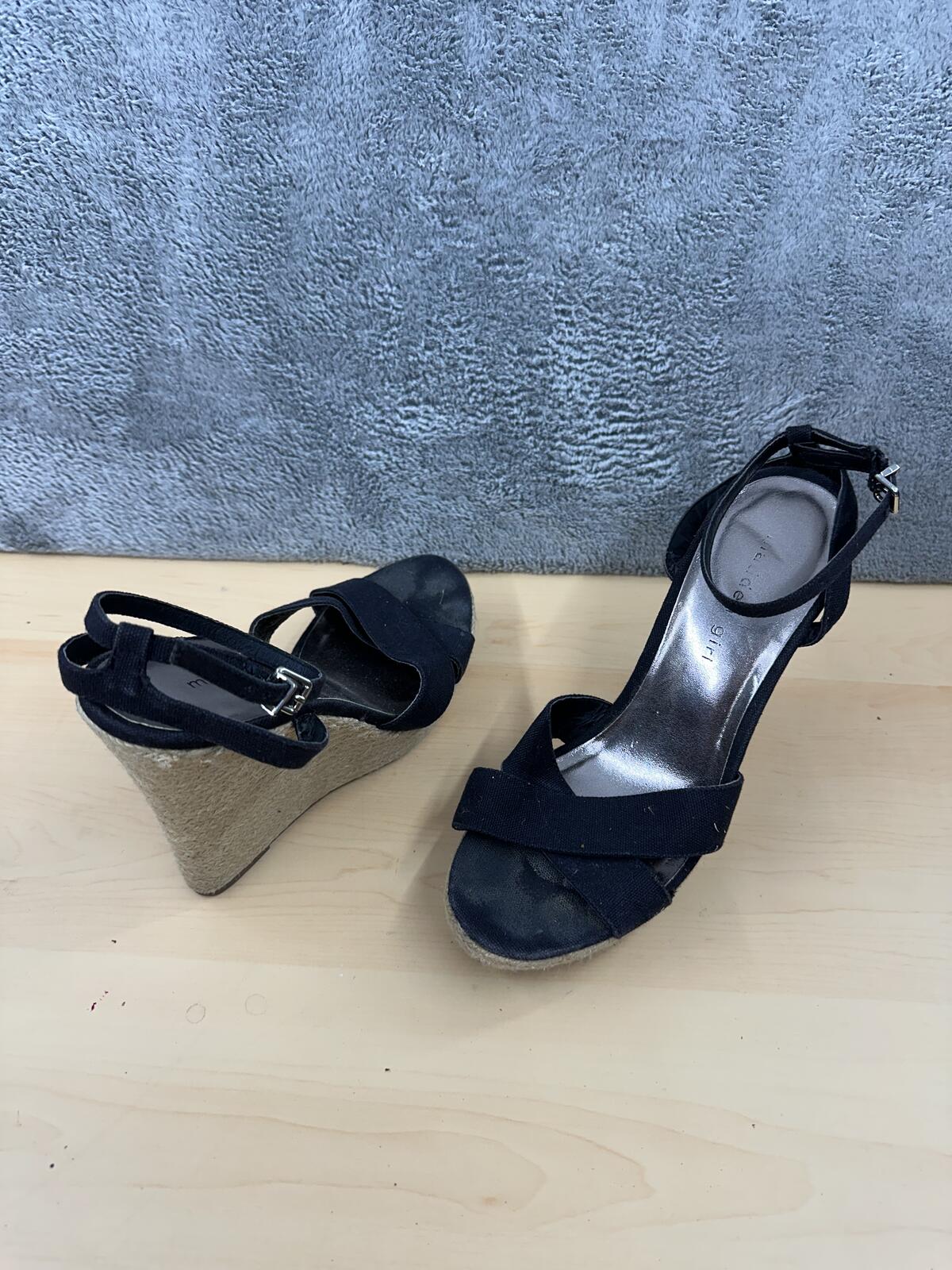 Madden Girl Black Fabric Crisscross Wedge Sandals Natural Woven Heel
