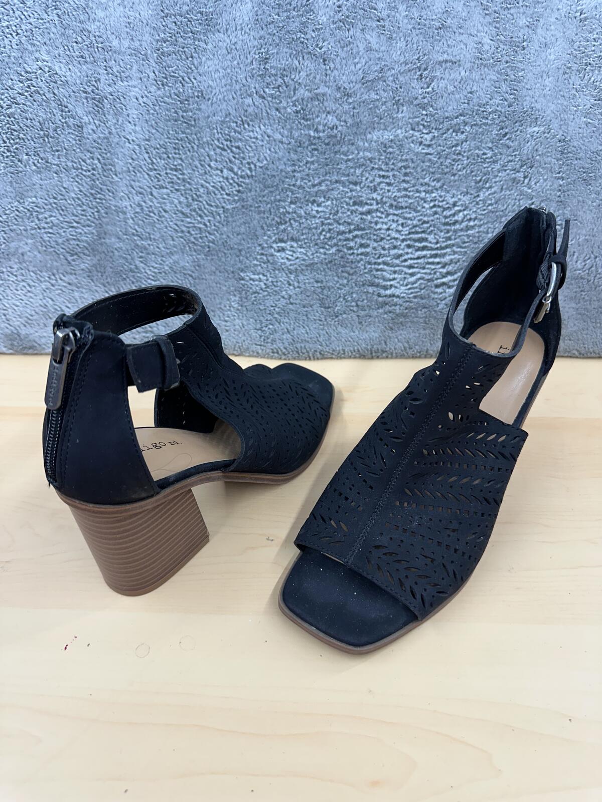 Indigo Rd. Black Laser Cut Block Heel Sandals Contemporary Bohemian