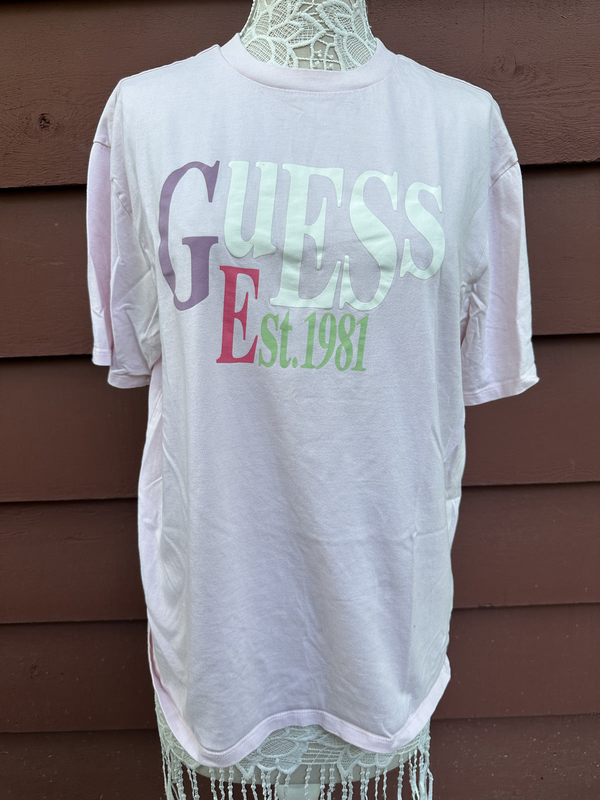 Guess Tee Vintage Logo