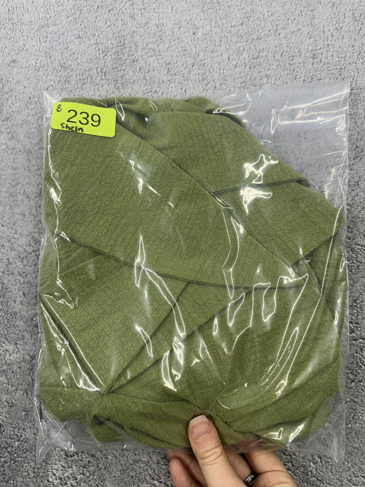 Shein Curve Brand Light Green Puff Sleeve Tie Front Crop Top