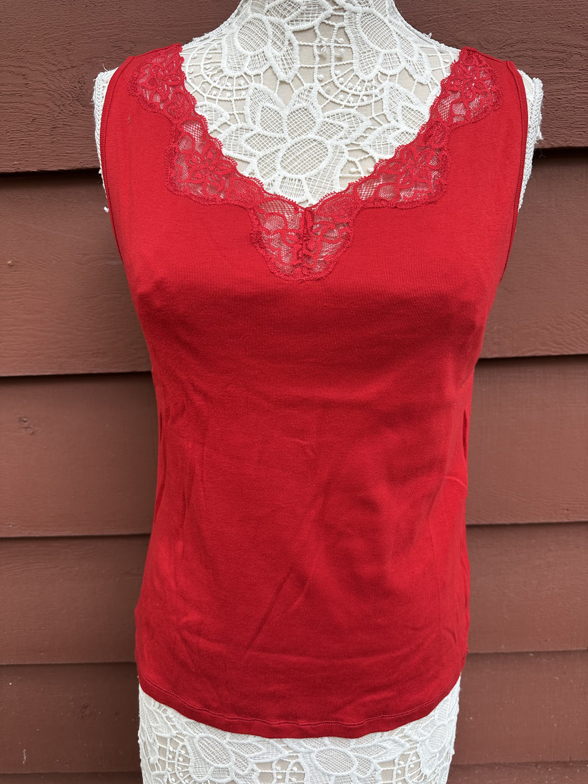 Chaps Classics Red Cotton Tank Top with Lace Trim Neckline Y2K Feminine