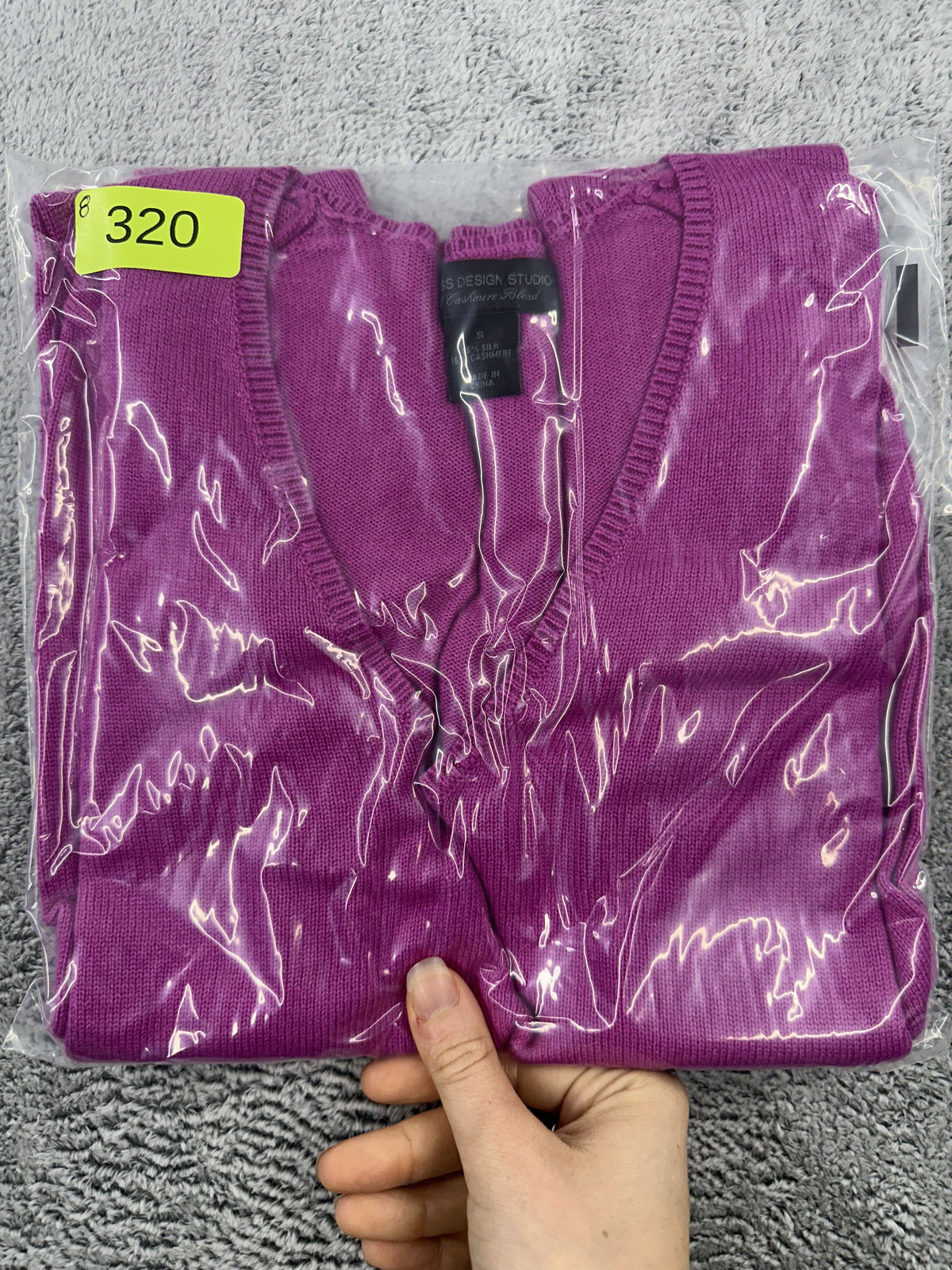 Express Design Studio Purple Silk Cashmere Blend V Neck Sweater Y2K