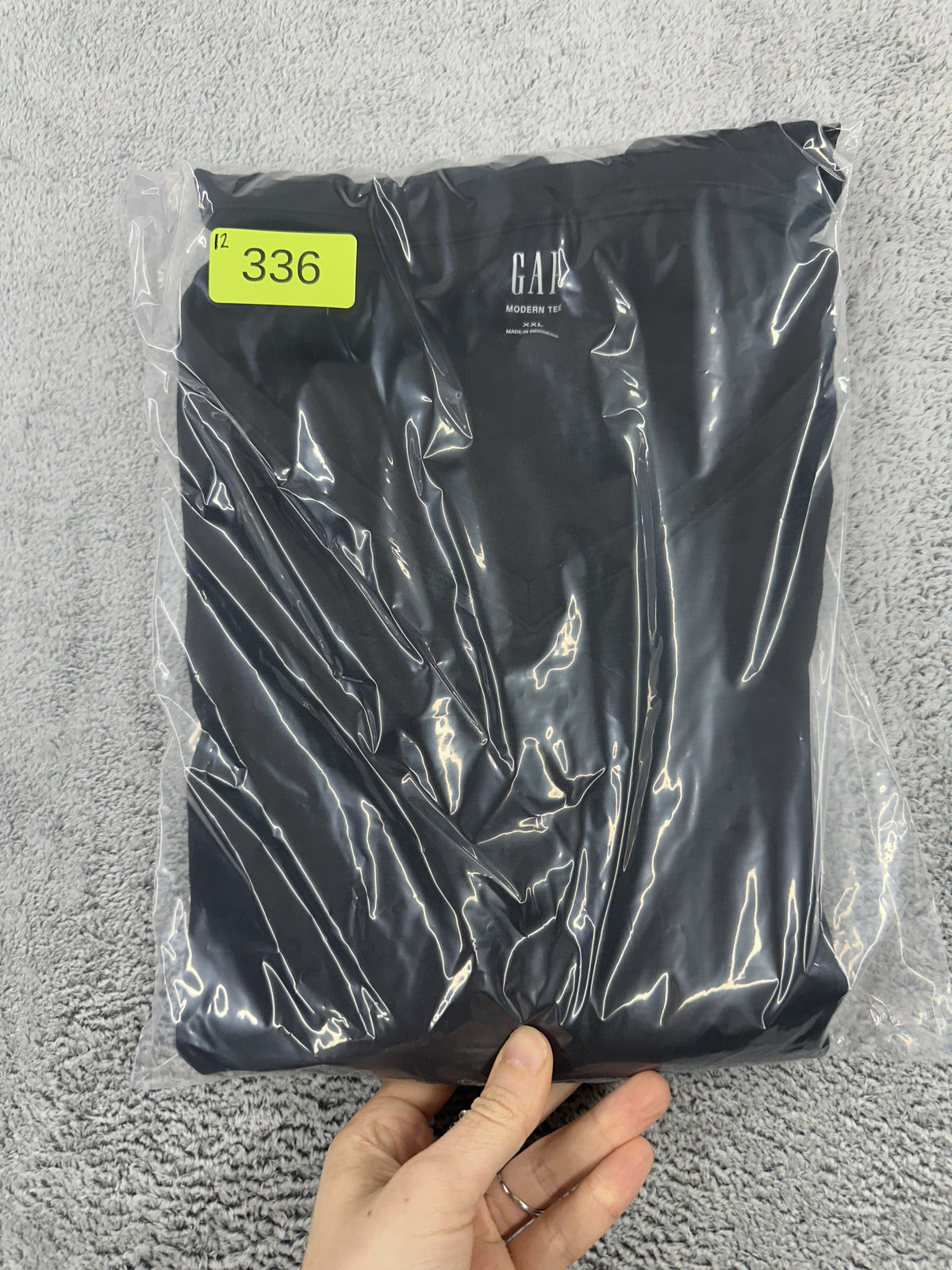 Gap Classic Black V Neck Long Sleeve Shirt Minimalist Casual Top