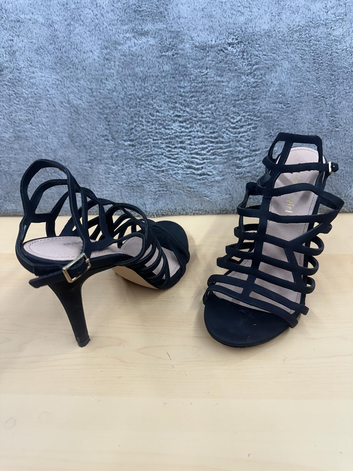 Material Girl Black Strappy High Heel Sandals Elegant Cage Design Party