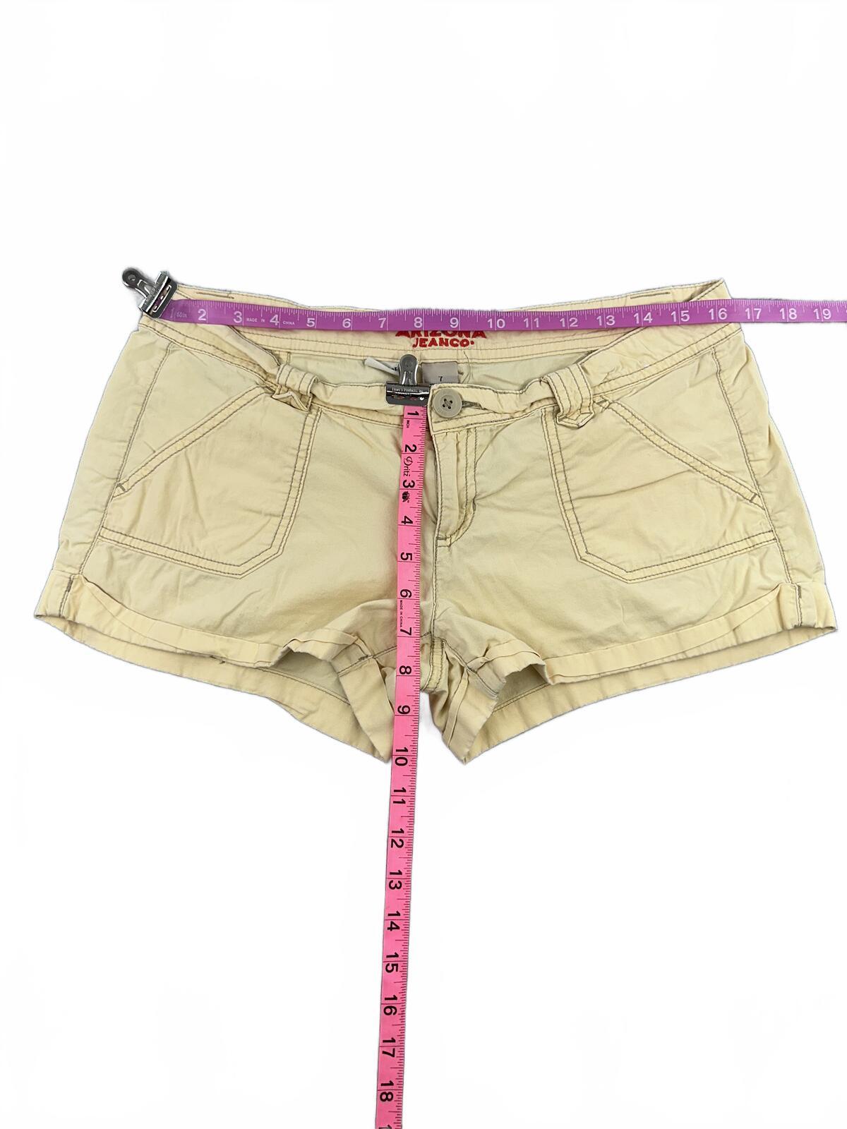 Arizona Jean Co. Beige Stretch Casual Shorts Classic Y2K Summer