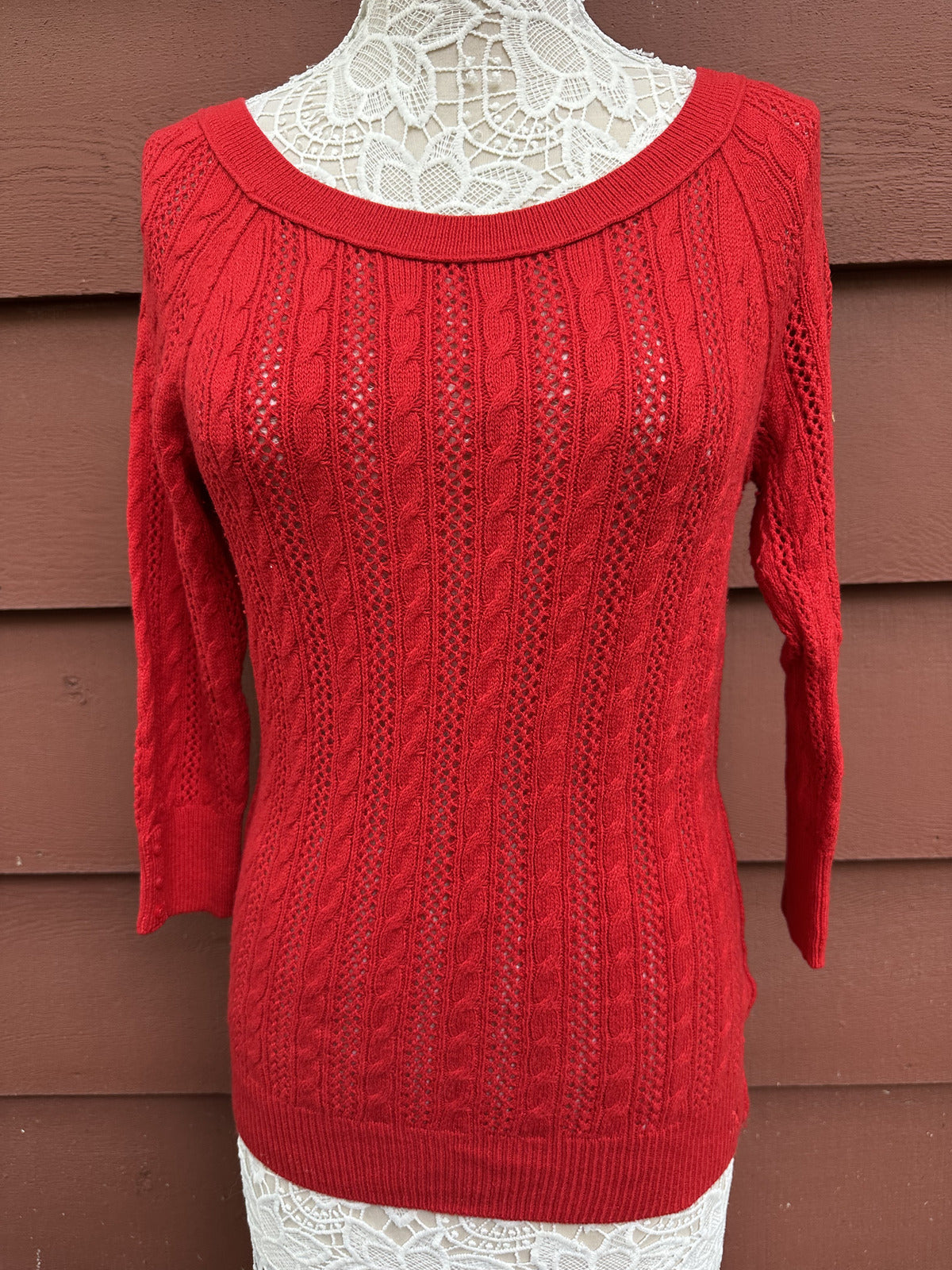 American Eagle Cherry Red Cable Knit Sweater Wide Scoop Neck 3/4 Sleeve