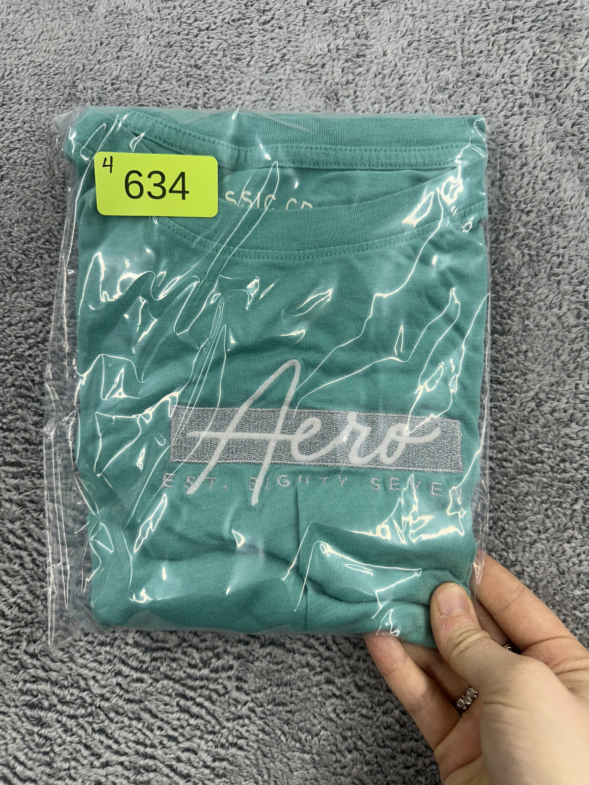 Aéropostale Classic Crew Neck Turquoise Logo Tee Casual Streetwear Minimalist