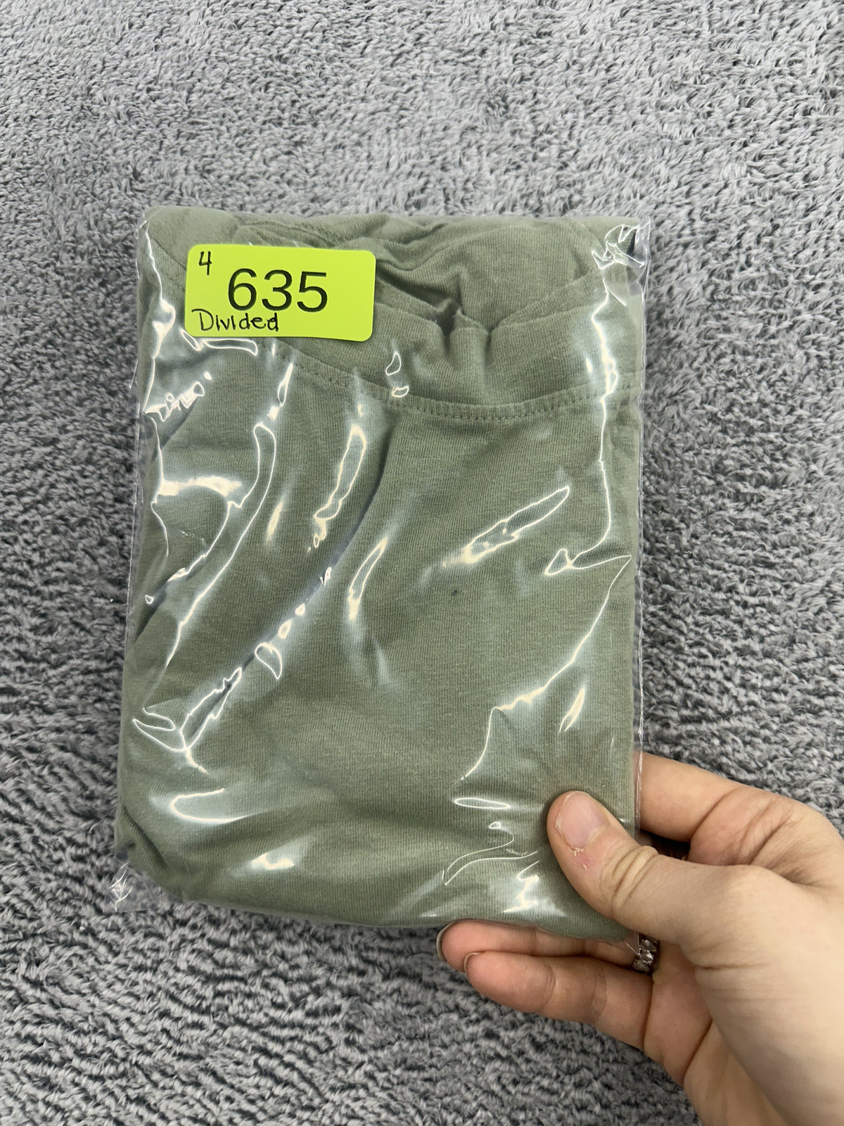 Divided Sage Green Cropped Tee Casual Minimalist Streetwear Cotton Top