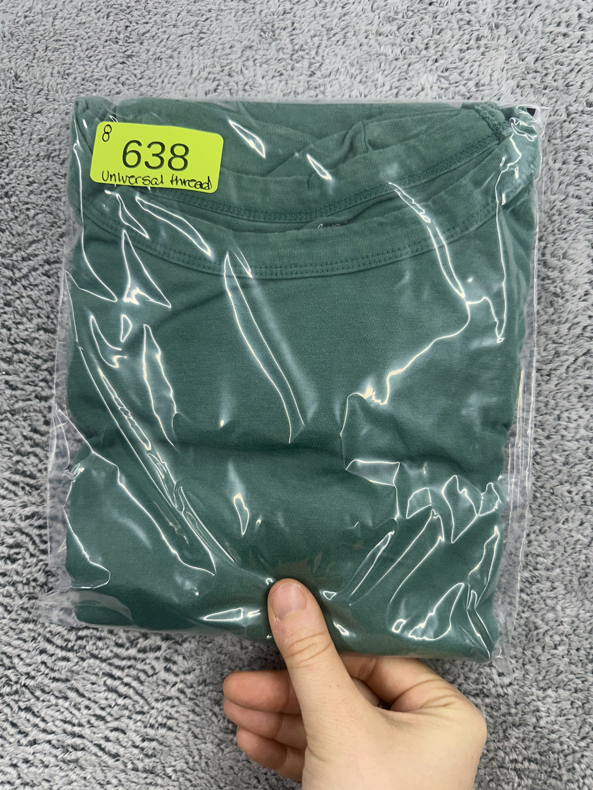 Universal Thread Green Crew Neck T Shirt Casual Minimalist Basic Tee