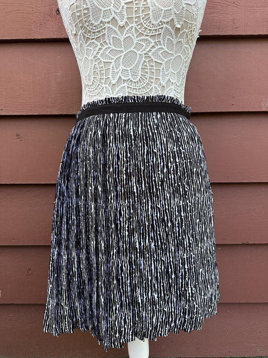 Anne Klein Pleated Black and White Skirt Classic Chic Aesthetic