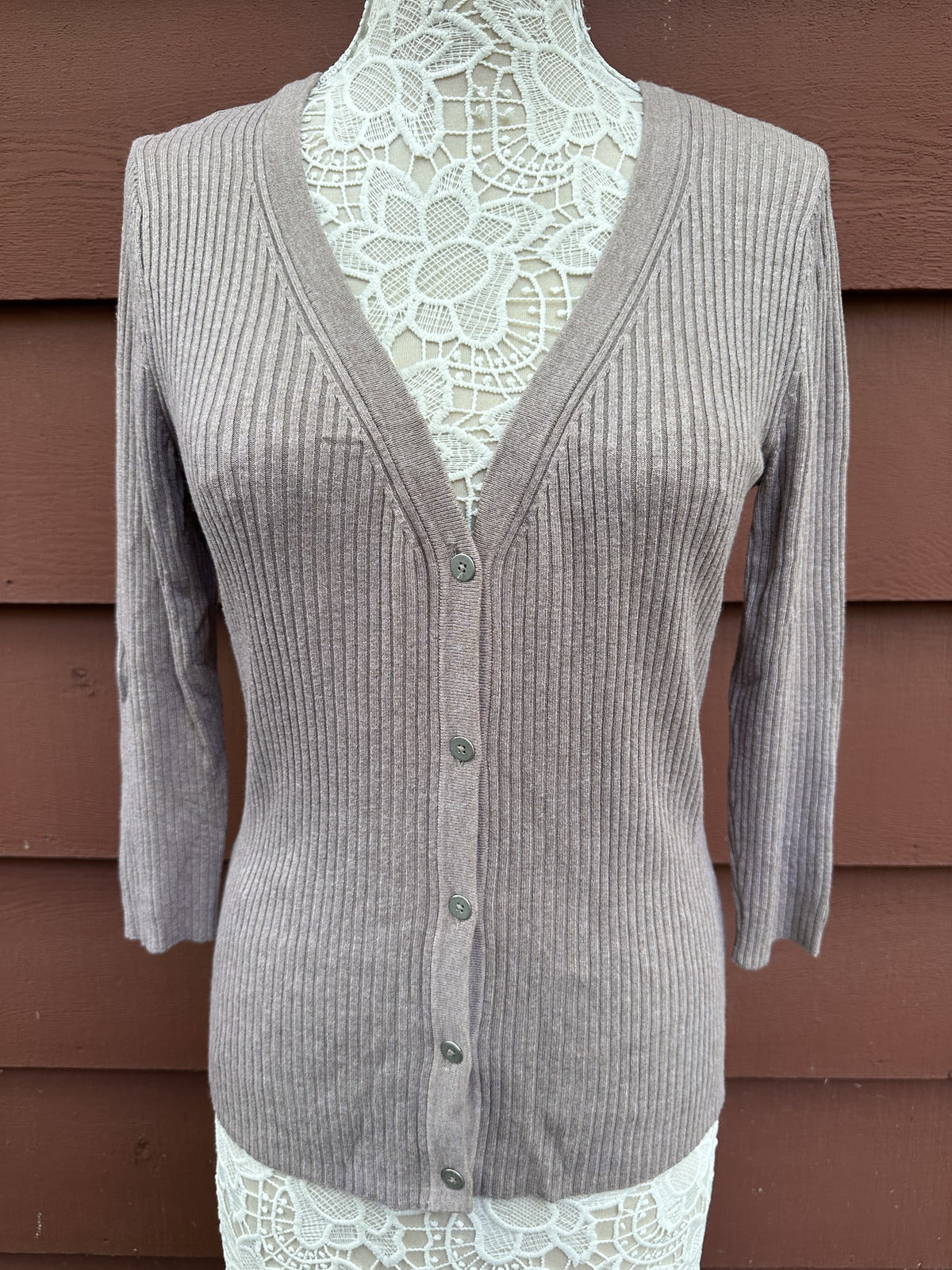 New York & Company Beige Ribbed V Neck Cardigan 3/4 Sleeve Minimalist