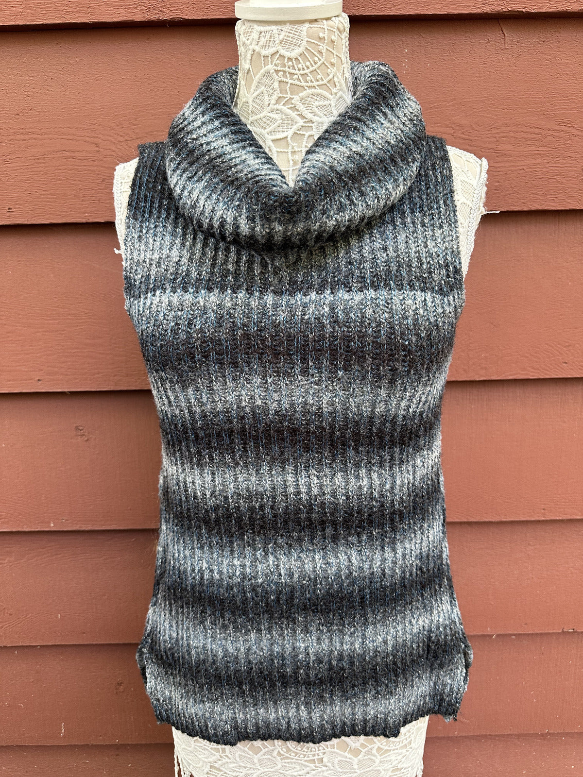 Hem & Thread Sleeveless Cowl Neck Tunic Sweater Gray Blue Bohemian Fairycore
