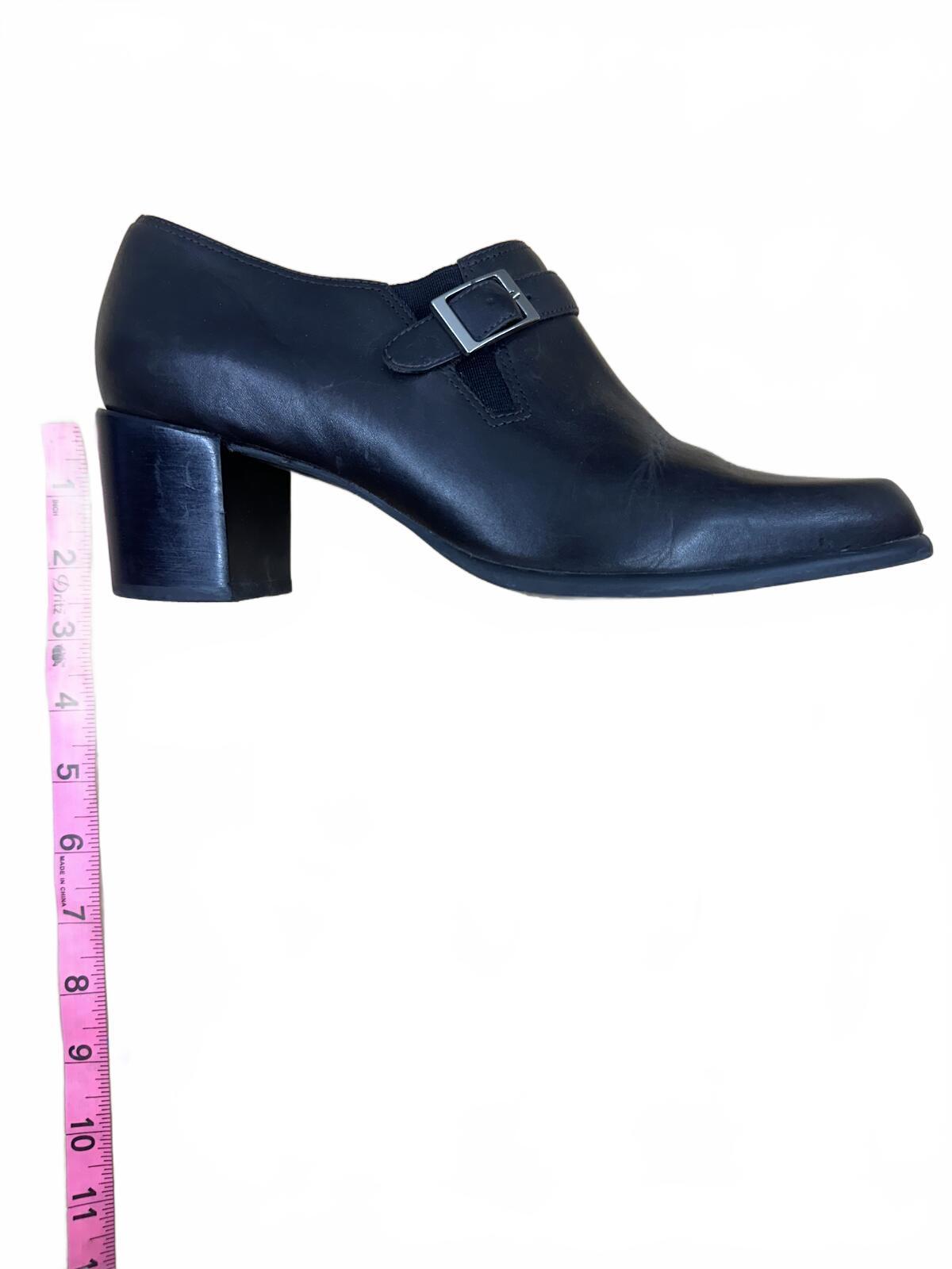 Naturalizer Black Leather Buckle Strap Heeled Shoes