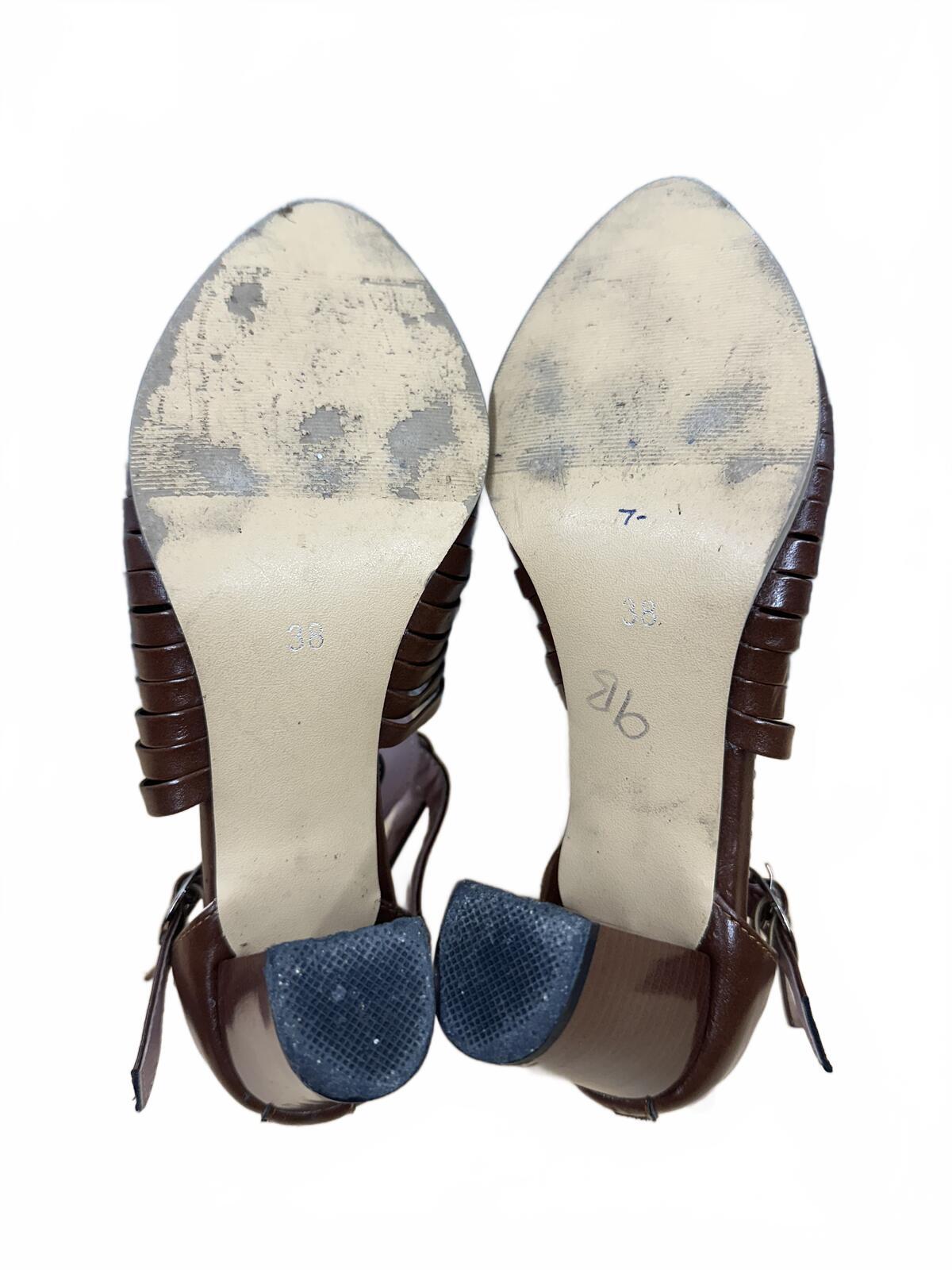 Vintage Inspired Brown Leather Heeled Sandals