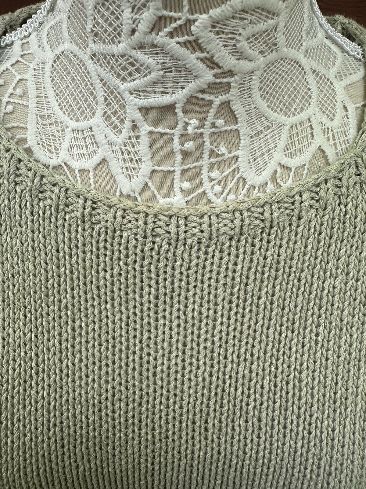 Anne Klein Classic Knit Sleeveless Sweater Vest in Light Gray Beige