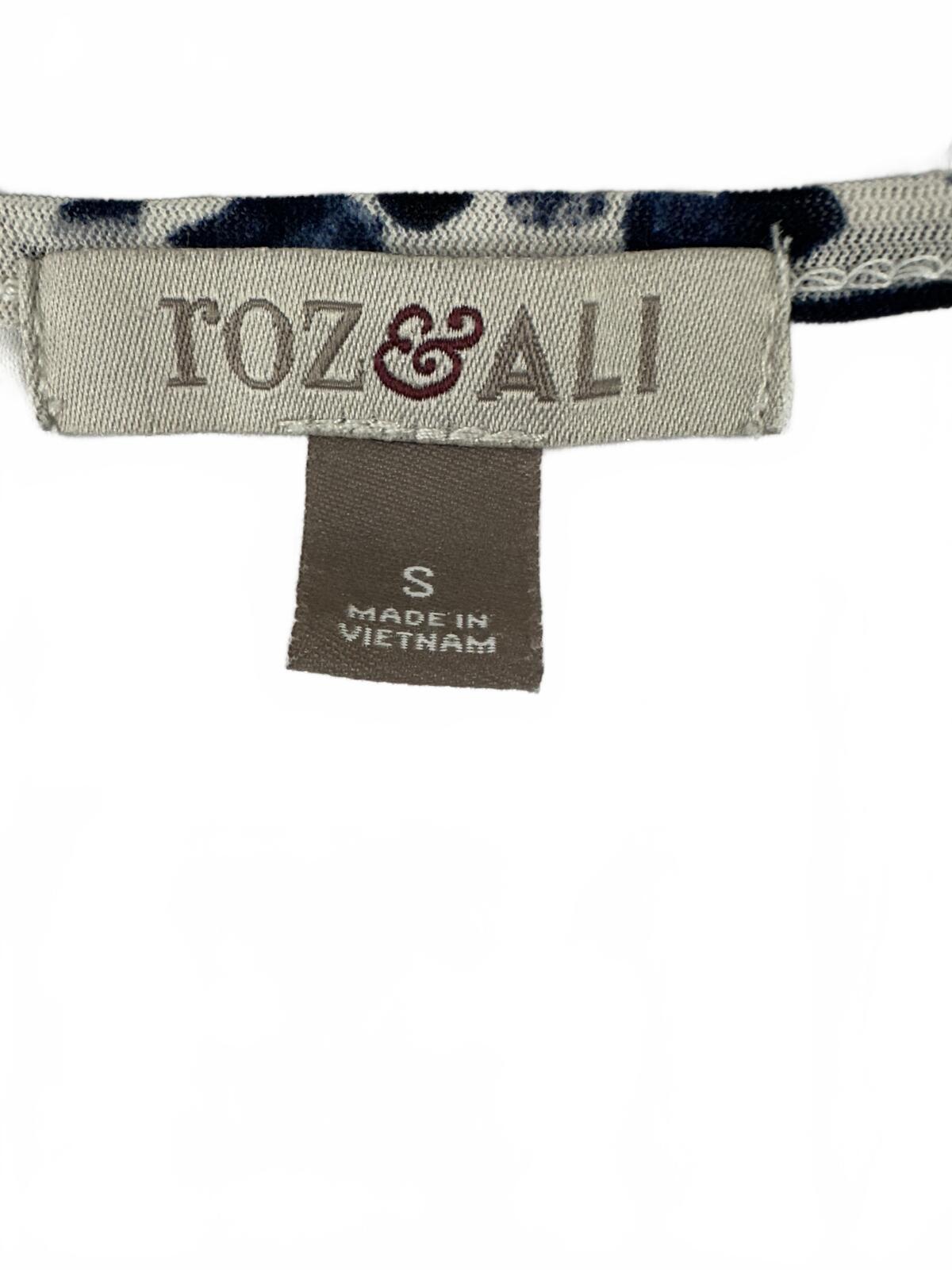 Roz & Ali Sleeveless Patterned Ruffle Top