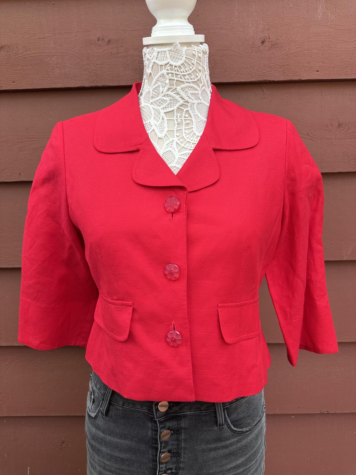 Positive Attitude Petites Red Cropped Blazer Jacket with Rounded Collar