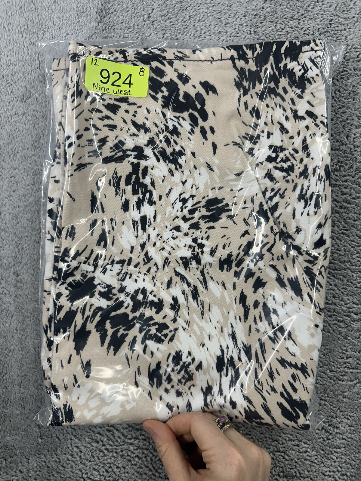Nine West Abstract Print Beige and Black Bermuda Skimmer Shorts Casual