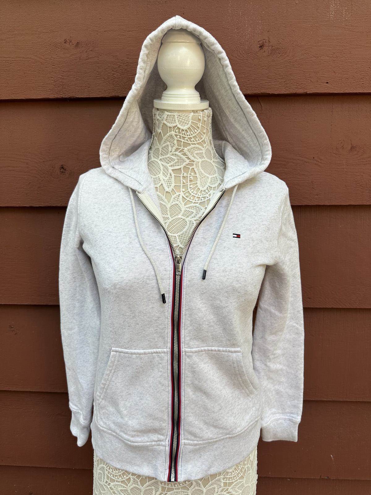Tommy Hilfiger Light Heather Grey Zip Up Hoodie Quiet Luxury, Old Money Y2K