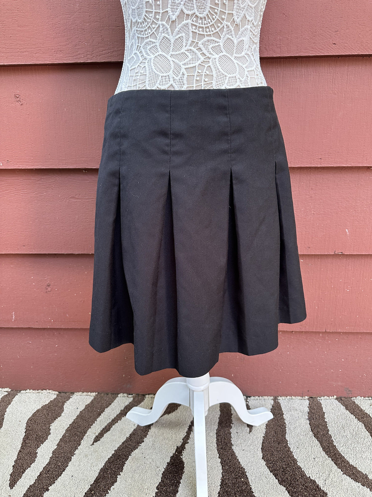 Vintage Donald's Black Pleated Mini Skirt Classic Preppy Chic